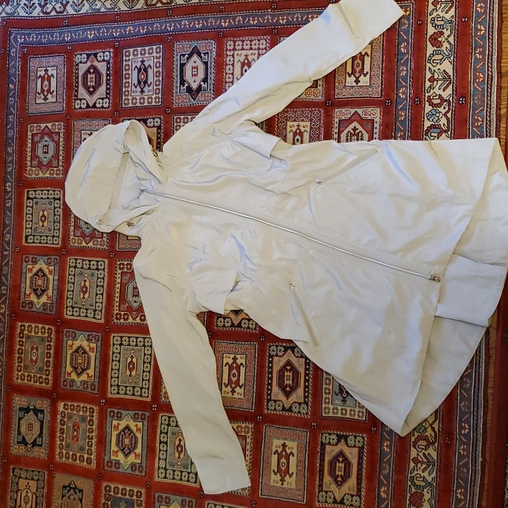 Athleta Anorak Rain Drop Jacket - image 4